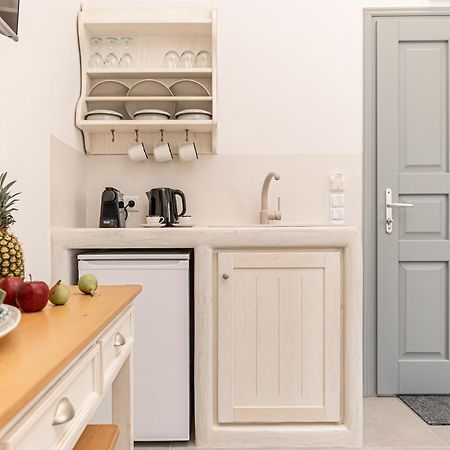 Porto Dema Luxury Suites Schoinoussa 외부 사진