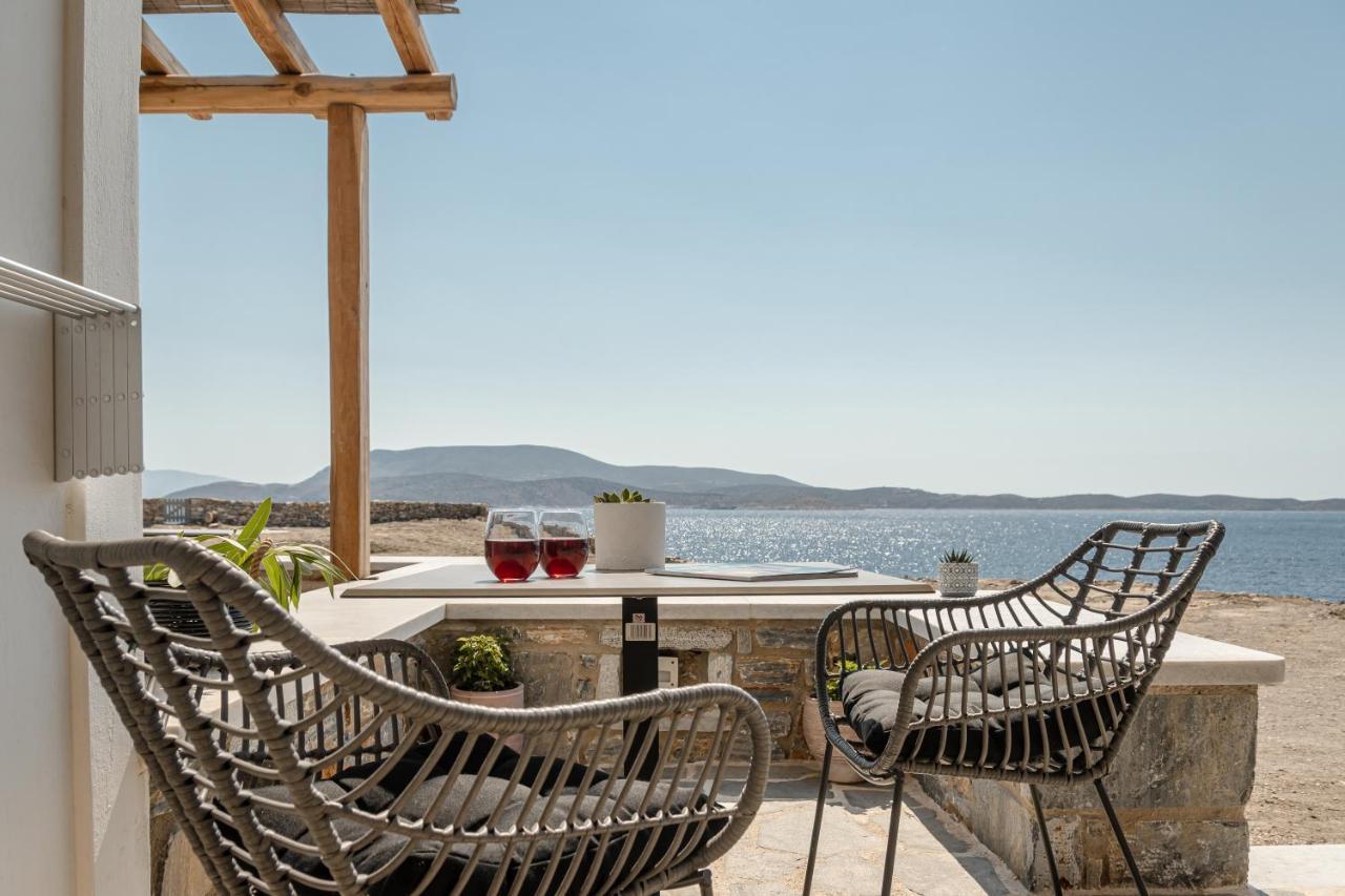 Porto Dema Luxury Suites Schoinoussa 외부 사진