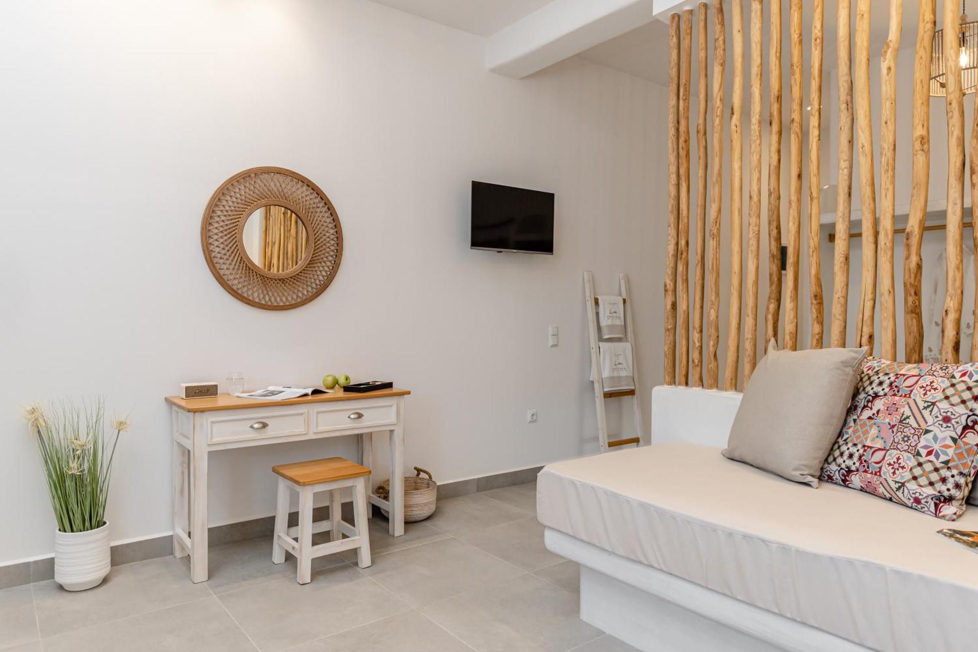 Porto Dema Luxury Suites Schoinoussa 외부 사진